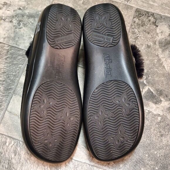 Alegria Meri Black Leather Rose Florette Water Resistant Leather Fur Ankle Boots - Picture 11 of 13